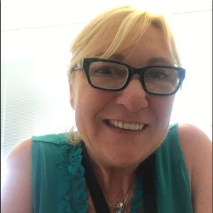 Meet your Posher, Phyllis